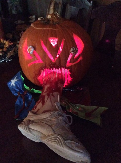 cheerleading halloween pumpkin