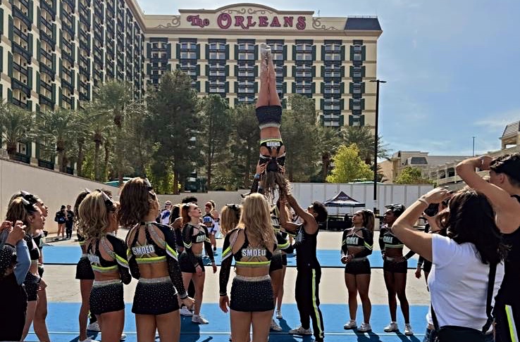 the California allstars smoed at JAMZ cheerleading competition in Las Vegas 2025